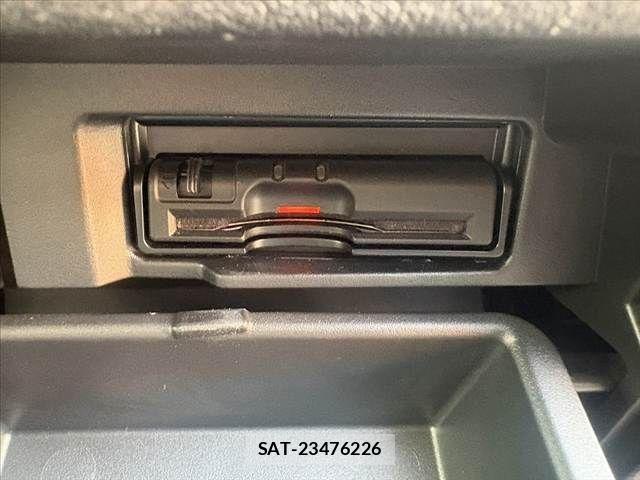 Nissan SERENA 2018-12 7224646-6