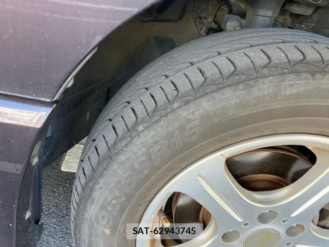 Nissan SERENA 2011-08 7252241-10
