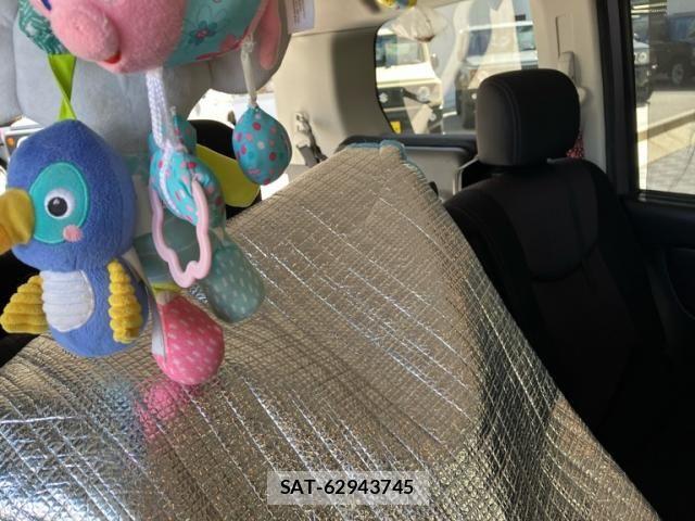 Nissan SERENA 2011-08 7252241-18