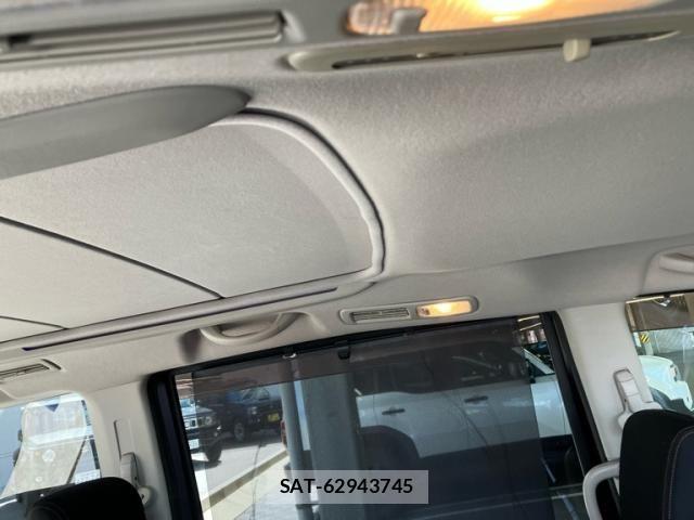 Nissan SERENA 2011-08 7252241-19