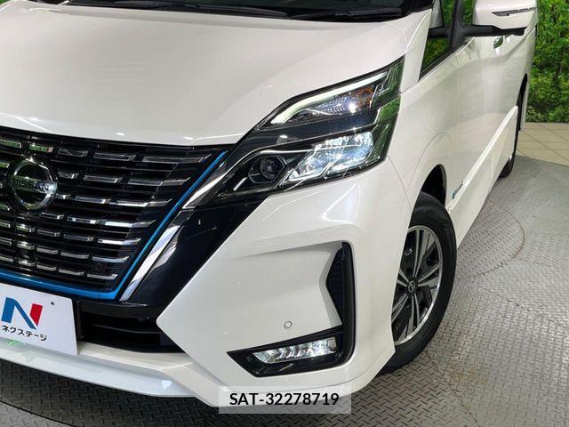 Nissan SERENA 2021-11 7252221-11