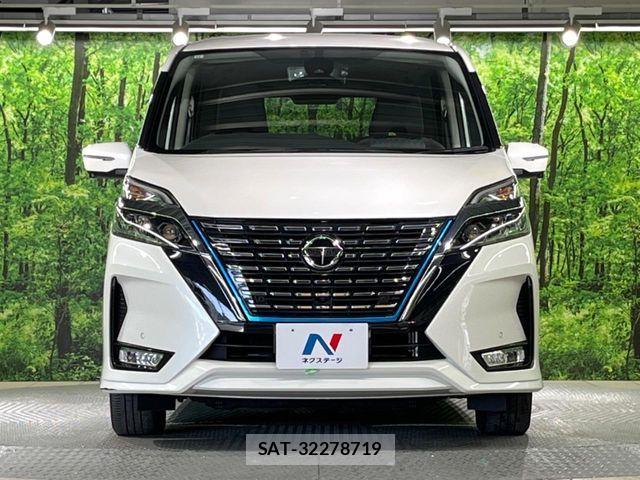 Nissan SERENA 2021-11 7252221-13