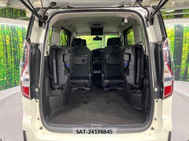 Nissan SERENA 2021-04 7252220-9
