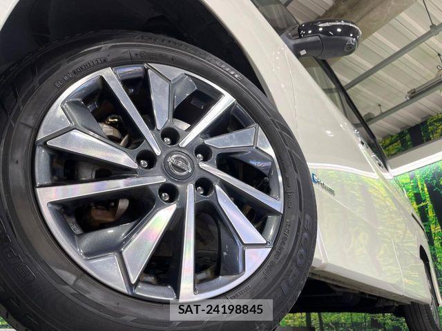 Nissan SERENA 2021-04 7252220-12
