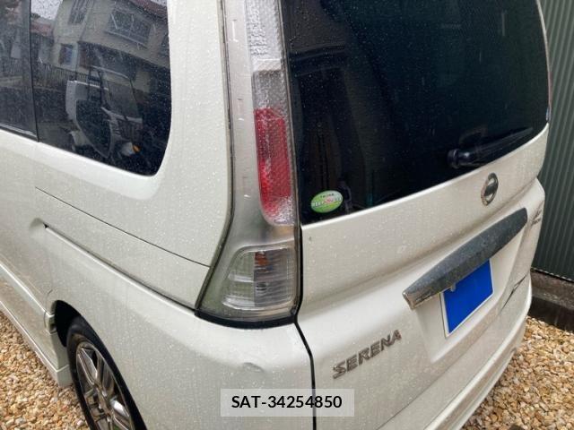 Nissan SERENA 2010-03 7252233-8