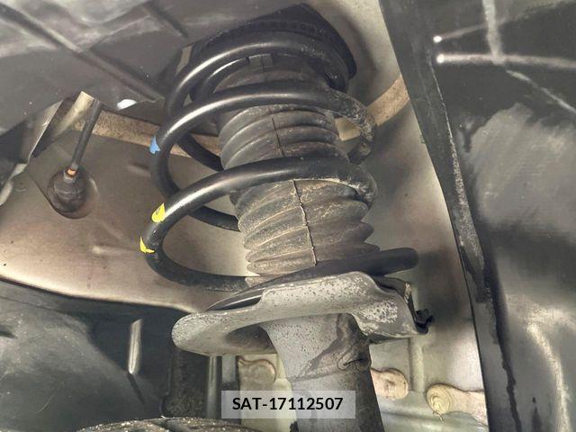 Nissan SERENA 2023-05 7252214-19