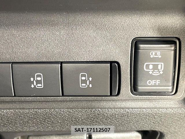Nissan SERENA 2023-05 7252214-6