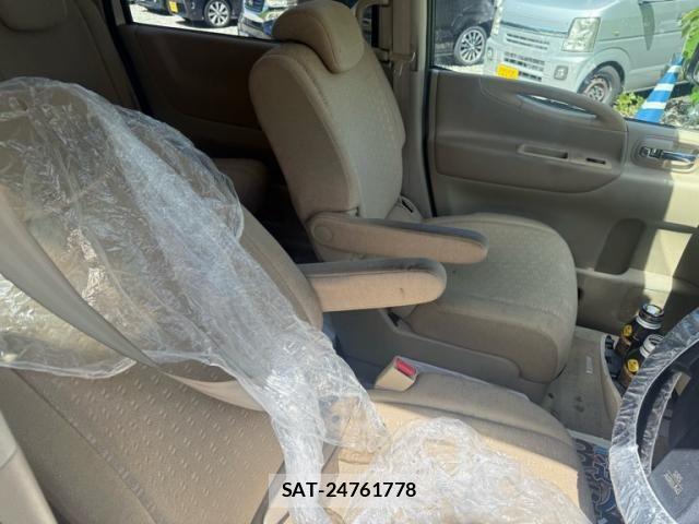 Nissan SERENA 2007-03 7252235-12