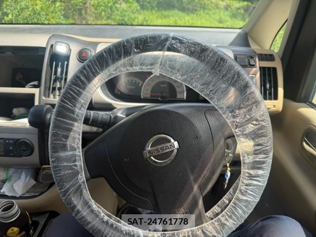 Nissan SERENA 2007-03 7252235-18