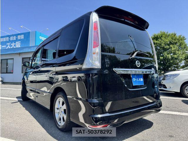 Nissan SERENA 2011-08 7252232-2