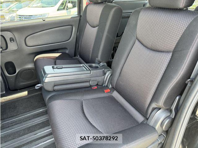 Nissan SERENA 2011-08 7252232-4