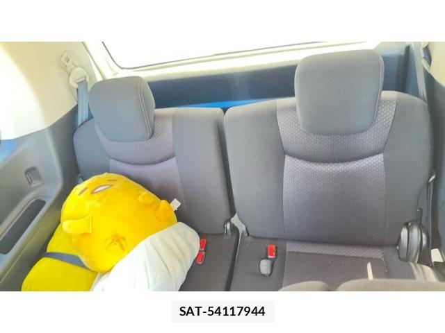 Nissan SERENA 2012-05 7252245-10