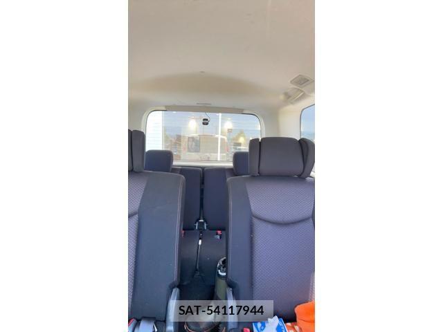 Nissan SERENA 2012-05 7252245-28