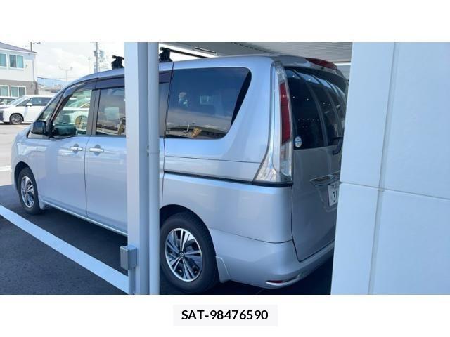 Nissan SERENA 2011-09 7252240-3