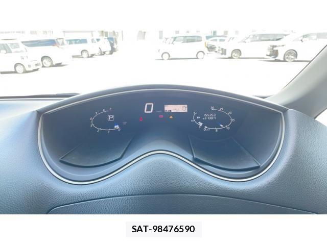 Nissan SERENA 2011-09 7252240-7