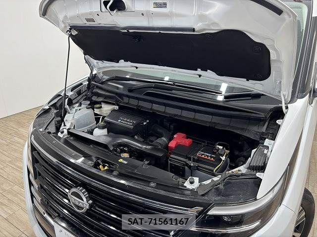 Nissan SERENA 2025-02 7250535-17