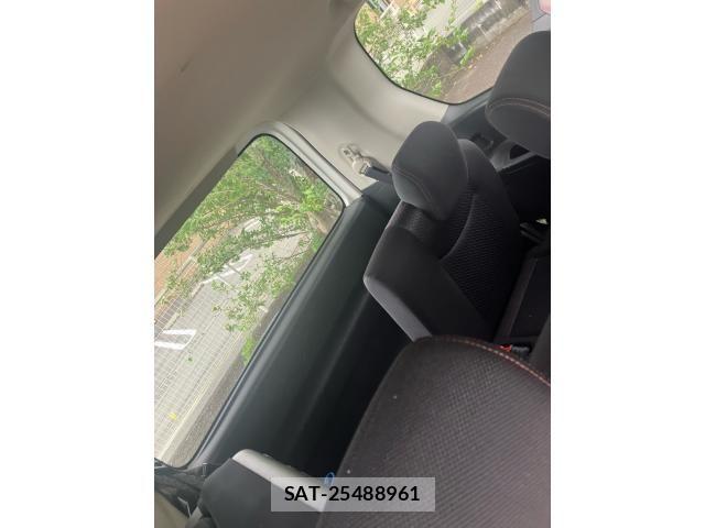 Nissan SERENA 2011-05 7252239-12