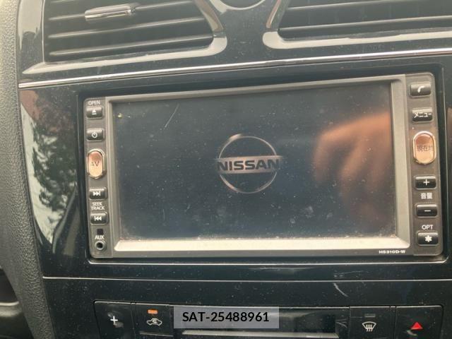 Nissan SERENA 2011-05 7252239-13