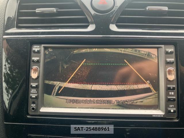 Nissan SERENA 2011-05 7252239-18