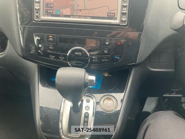 Nissan SERENA 2011-05 7252239-20