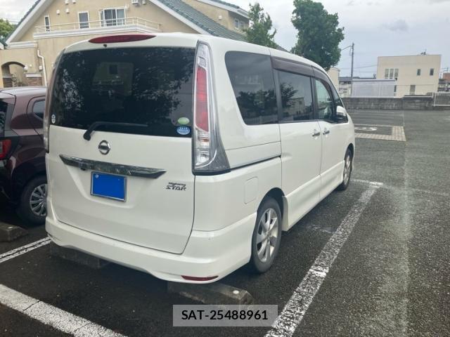 Nissan SERENA 2011-05 7252239-2