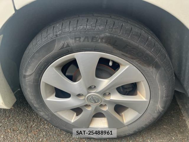 Nissan SERENA 2011-05 7252239-6