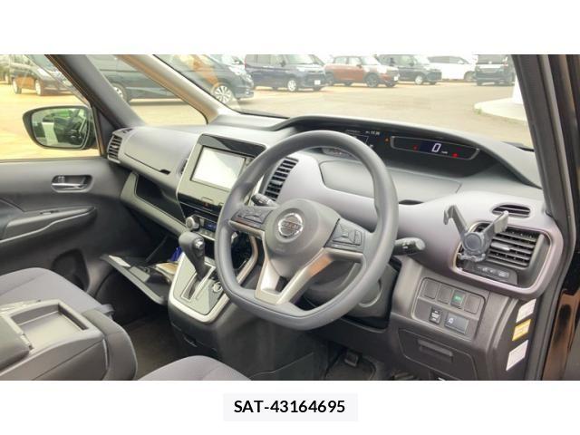 Nissan SERENA 2016-10 7250533-12