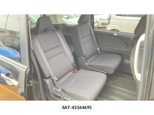 Nissan SERENA 2016-10 7250533-15