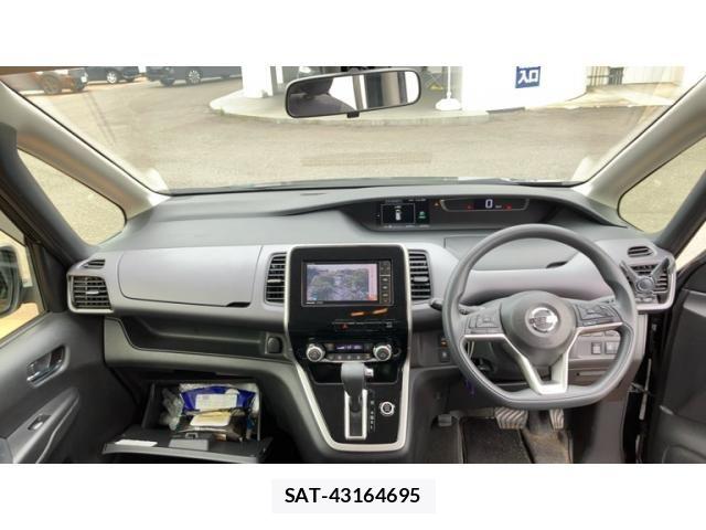 Nissan SERENA 2016-10 7250533-17