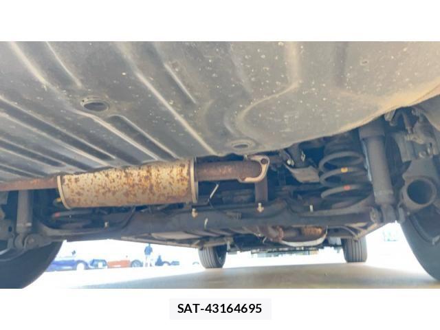 Nissan SERENA 2016-10 7250533-8