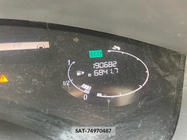 Nissan SERENA 2011-06 7252242-0