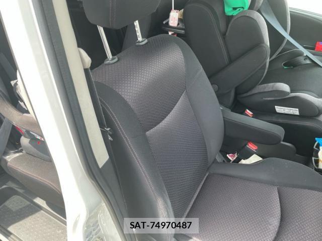 Nissan SERENA 2011-06 7252242-10
