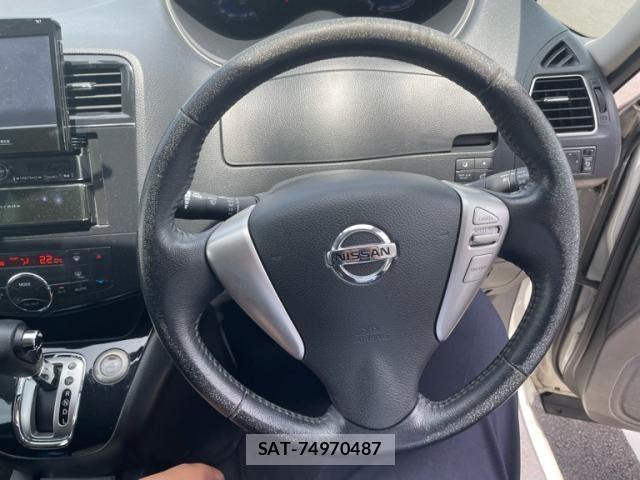 Nissan SERENA 2011-06 7252242-19