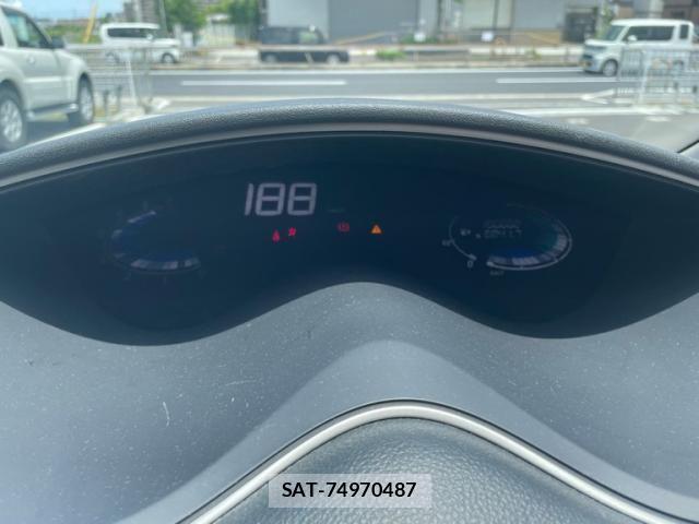 Nissan SERENA 2011-06 7252242-20