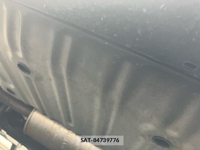Nissan SERENA 2016-07 7252236-25