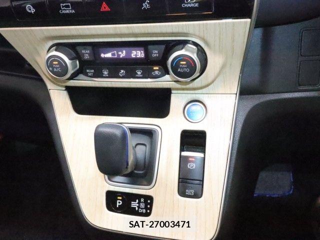Nissan SERENA 2019-09 7252222-21