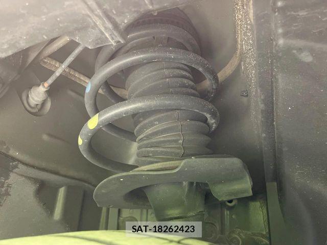Nissan SERENA 2024-10 7252207-19