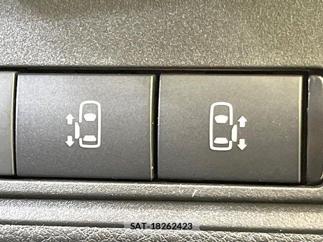 Nissan SERENA 2024-10 7252207-6