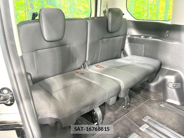 Nissan SERENA 2023-03 7252203-11