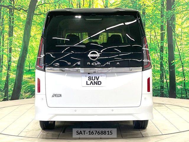 Nissan SERENA 2023-03 7252203-17