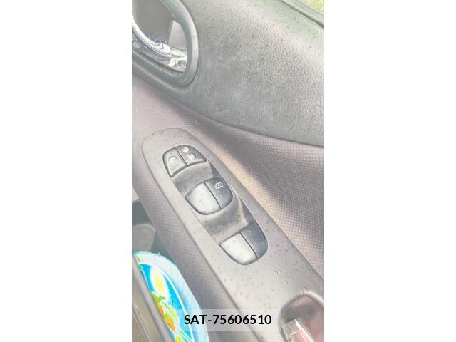 Nissan SERENA 2011-11 7252243-15