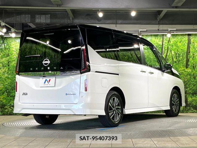 Nissan SERENA 2024-02 7252208-17