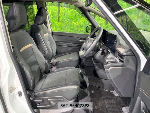 Nissan SERENA 2024-02 7252208-7