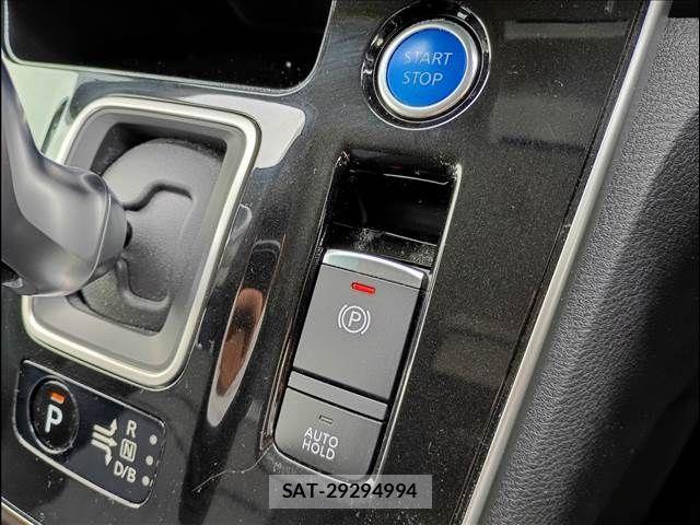 Nissan SERENA 2021-09 7252228-17