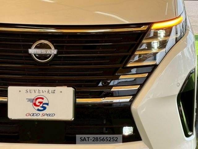 Nissan SERENA 2024-01 7252205-18