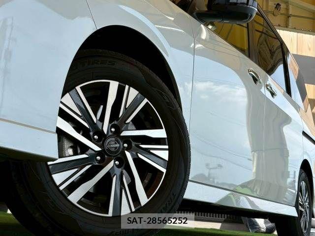 Nissan SERENA 2024-01 7252205-19