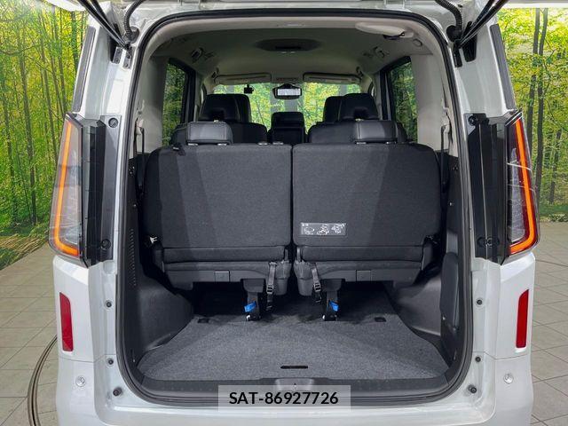 Nissan SERENA 2023-06 7252212-9