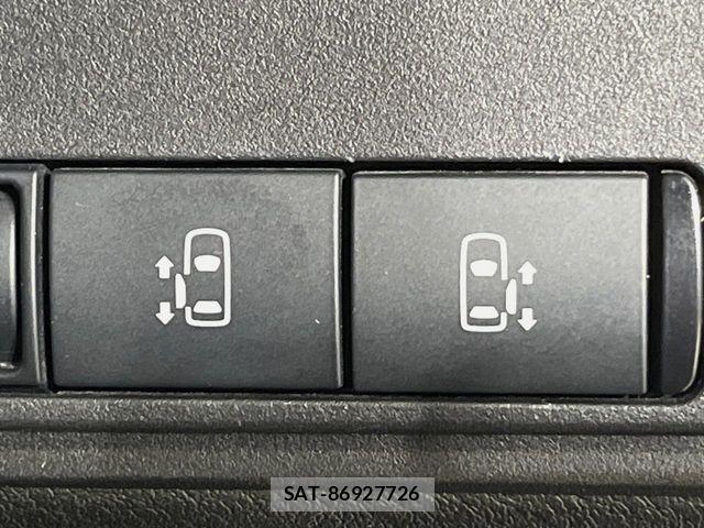 Nissan SERENA 2023-06 7252212-4