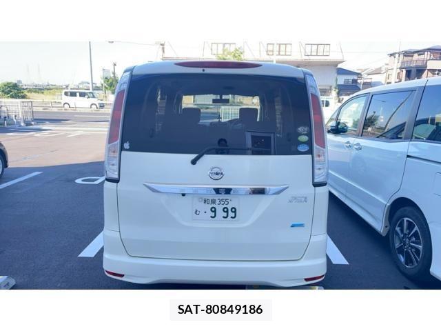 Nissan SERENA 2011-12 7252238-2