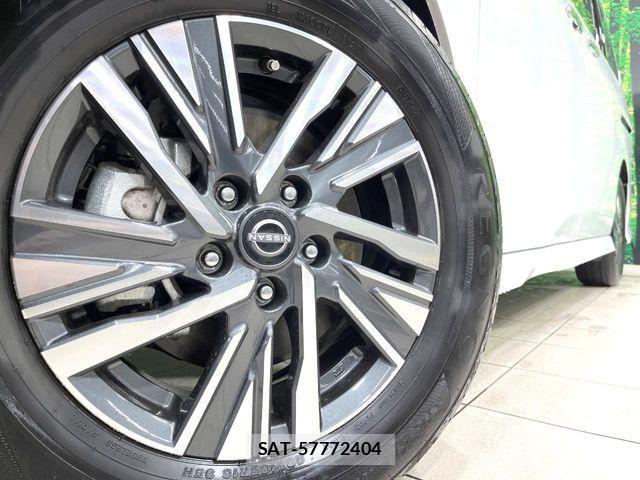 Nissan SERENA 2023-11 7252202-15